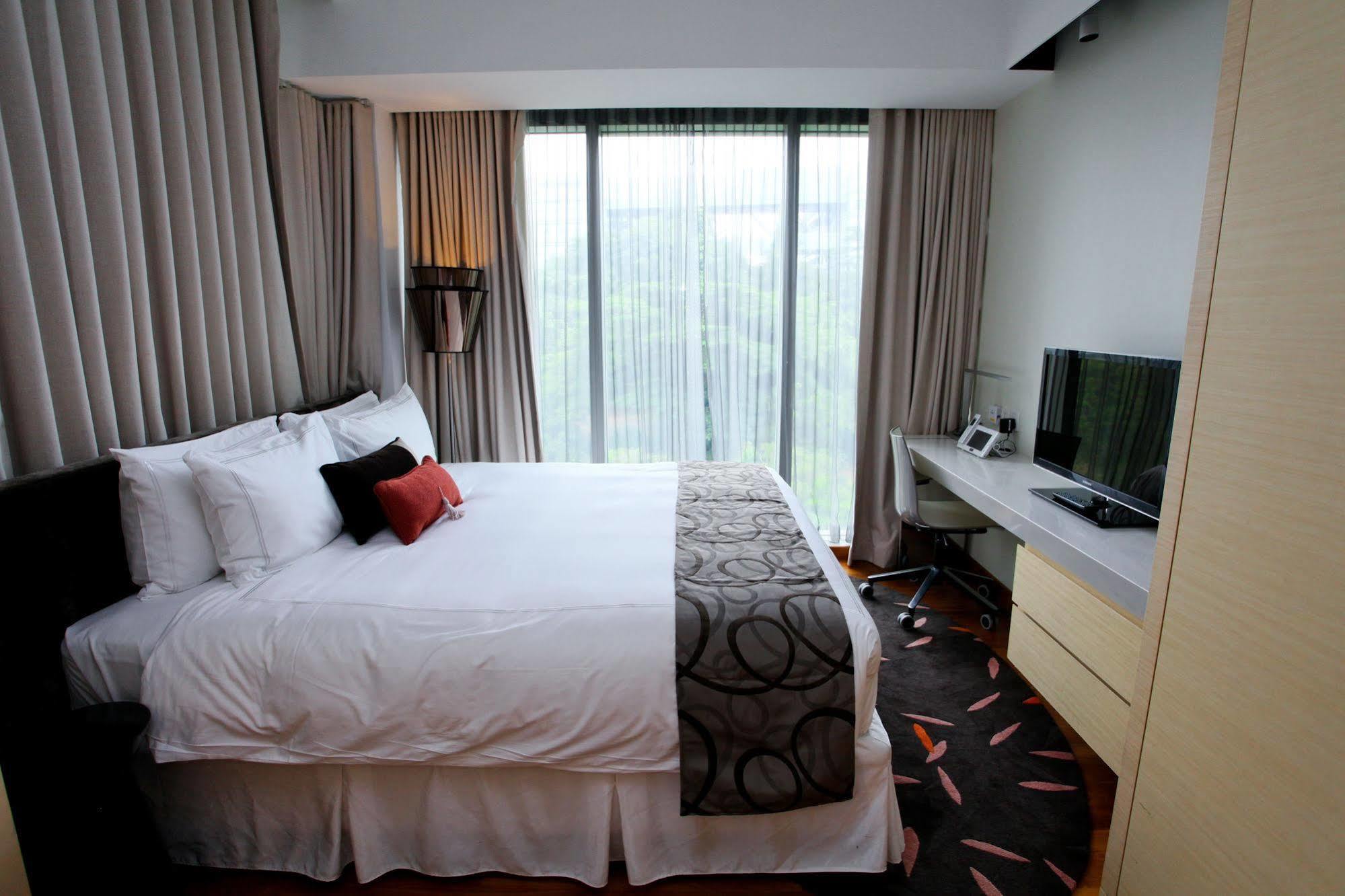 Park Avenue Rochester Hotel Singapura